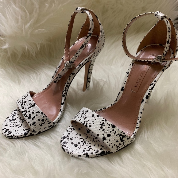 BCBGMAXAZRIA Elletta Heels - Picture 2 of 5